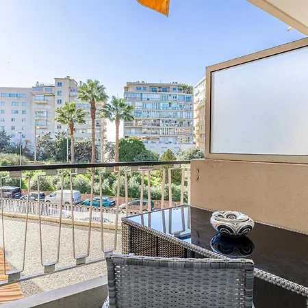 Modern 1 Bedrm With Balcony - Cannes-croisette 戛纳