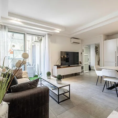 Modern 1 Bedrm With Balcony - Cannes-croisette * 戛纳